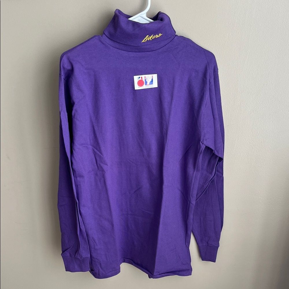 Los Angeles Lakers VTG 90s purple turtleneck embroidered Medium Logo Athletic